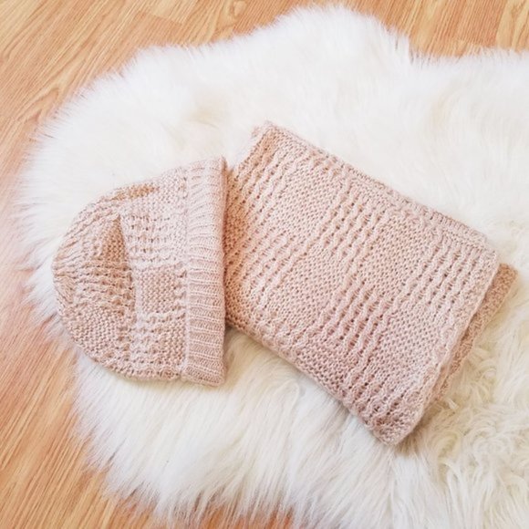 H&M 2 Piece Knit Hat & Scarf Matching Set - Picture 6 of 8